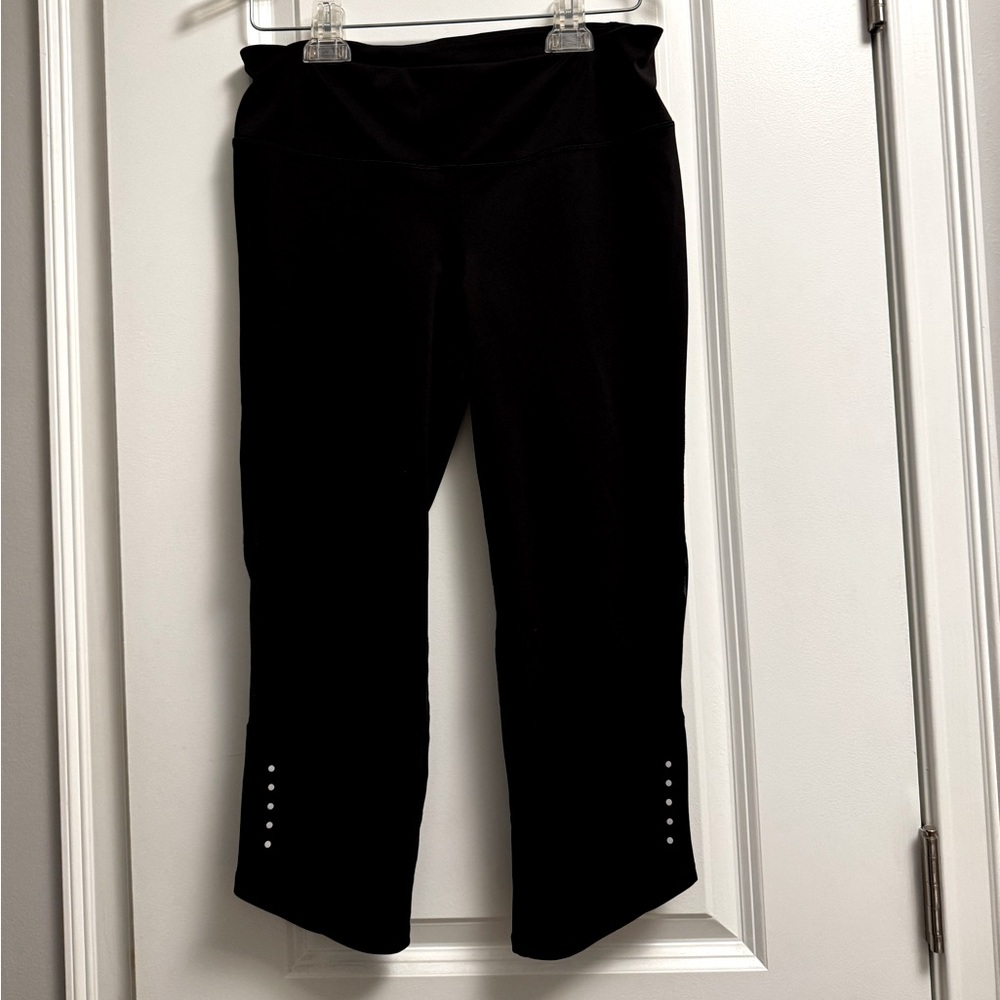 Black Cropped Leggings